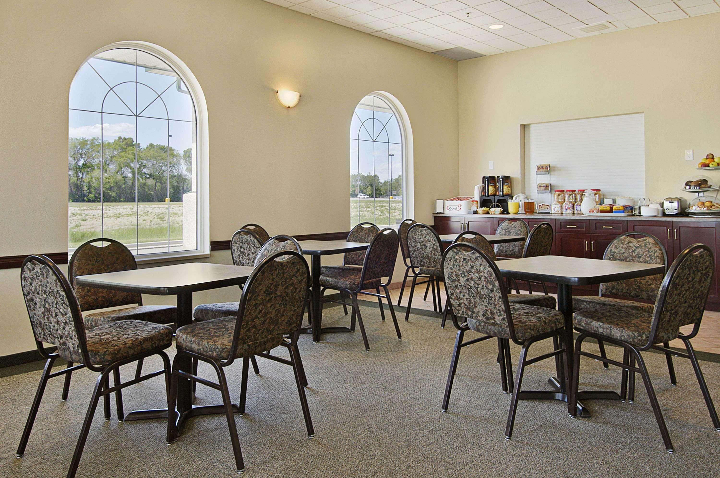 Days Inn & Suites By Wyndham Winkler Restauracja zdjęcie