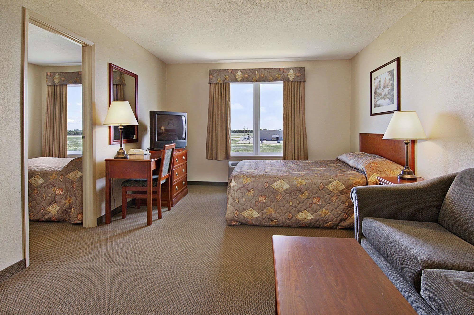 Days Inn & Suites By Wyndham Winkler Zewnętrze zdjęcie